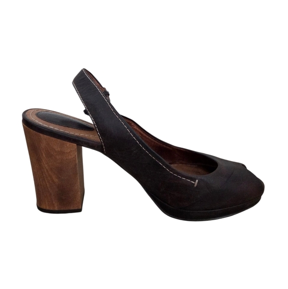 Chic Brown Leather Heels for Every Occasion - Picture 4 of 8